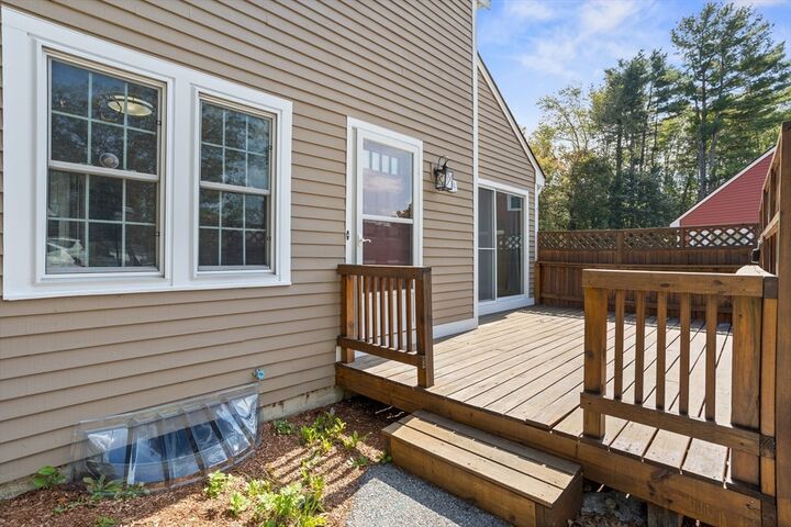 Property Photo:  134 Russet Ln 134  MA 01719 