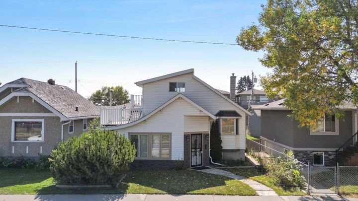 809 8 Avenue NE  Calgary AB T2E 0R9 photo