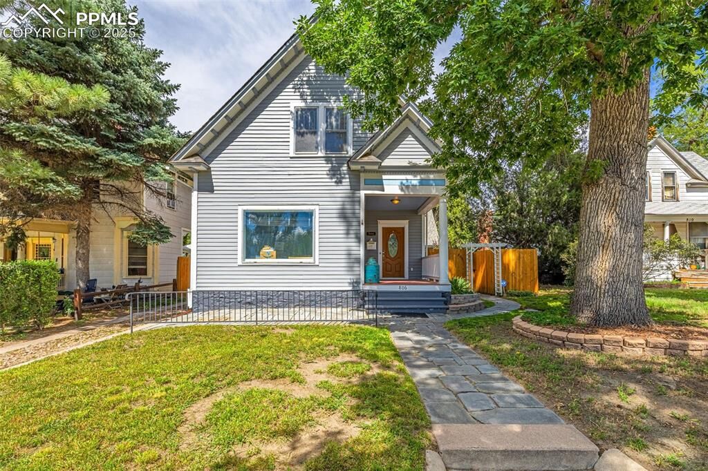Property Photo:  806 E Platte Avenue  CO 80903 