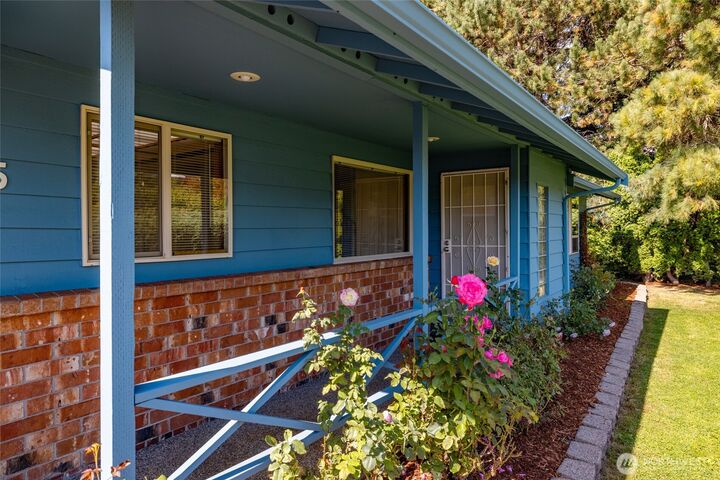 Property Photo: 3635 Home Road WA 98225