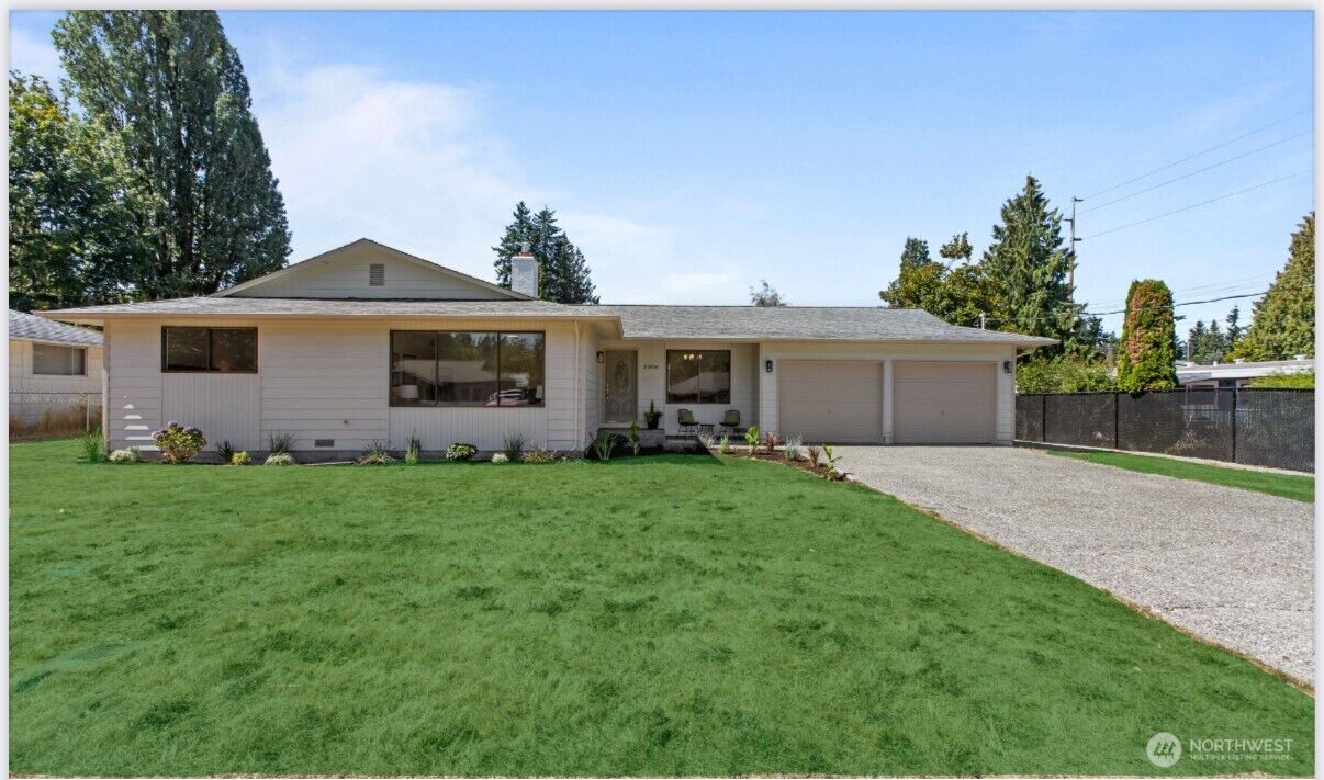 Property Photo:  22816  85th Place W  WA 98026 