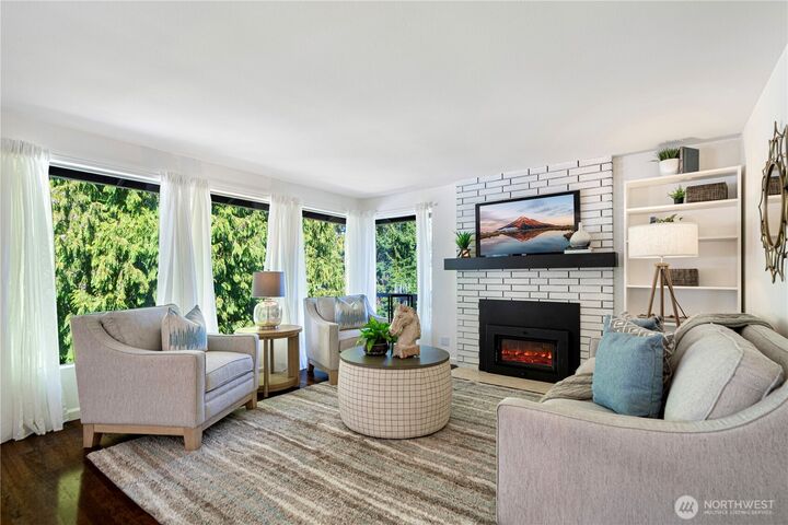 Property Photo:  17808 NE 12th Street  WA 98008 