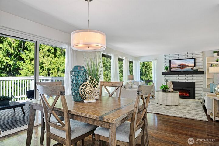 Property Photo: 17808 NE 12th Street WA 98008