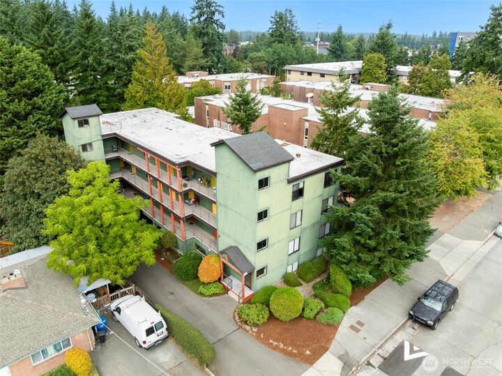 Property Photo:  712 N 143rd Street  WA 98133 
