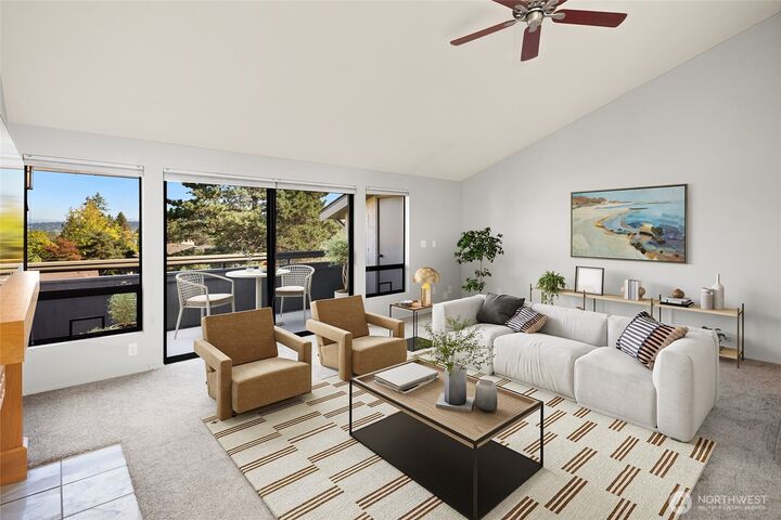 6652  Parkpoint Way NE D-311  Seattle WA 98115 photo