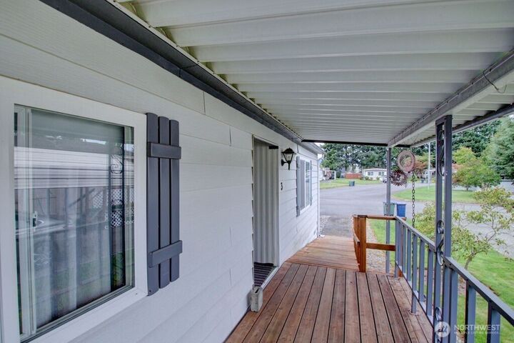 Property Photo: 920 Maple Lane 3 WA 98284