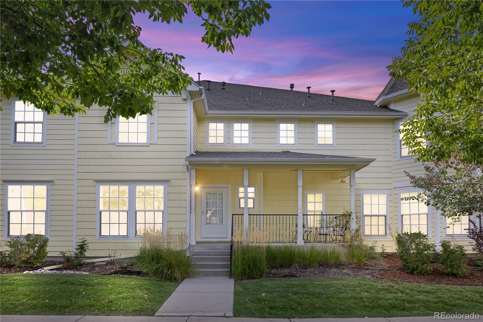 Property Photo: 8992 E 24th Place 101 CO 80238