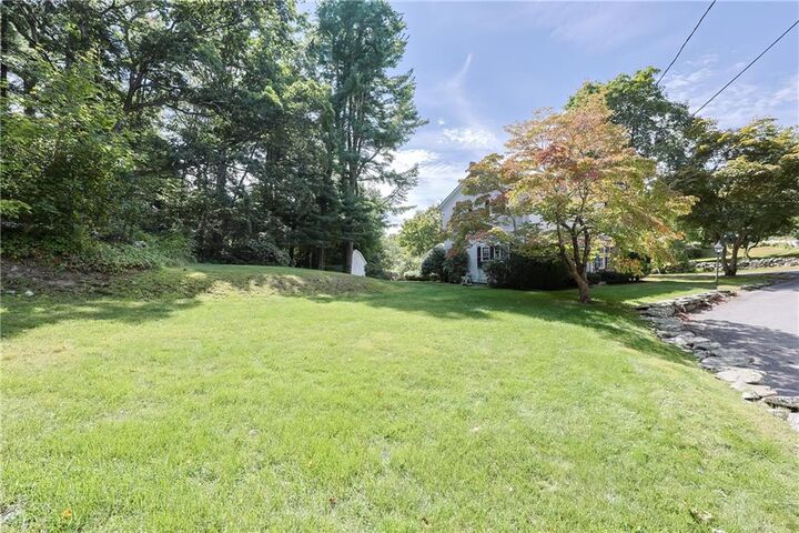 Property Photo:  8 Wolf Hill Road  RI 02917 