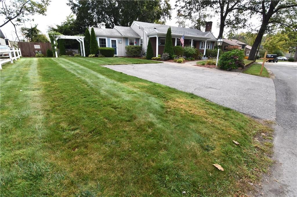 Property Photo:  13 Cozy Lane  RI 02864 