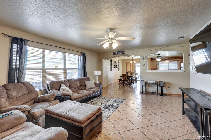 Property Photo: 4714 Cornudo TX 78251