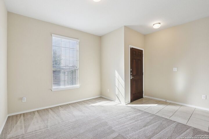 Property Photo: 723 Rio Cactus Way TX 78260