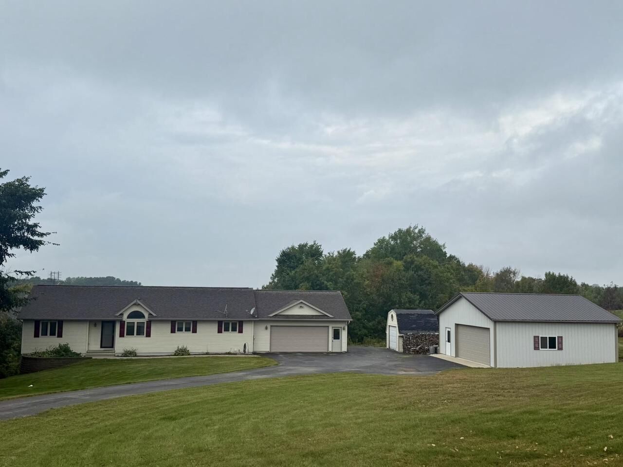 Property Photo: 18185 County Road T WI 54660