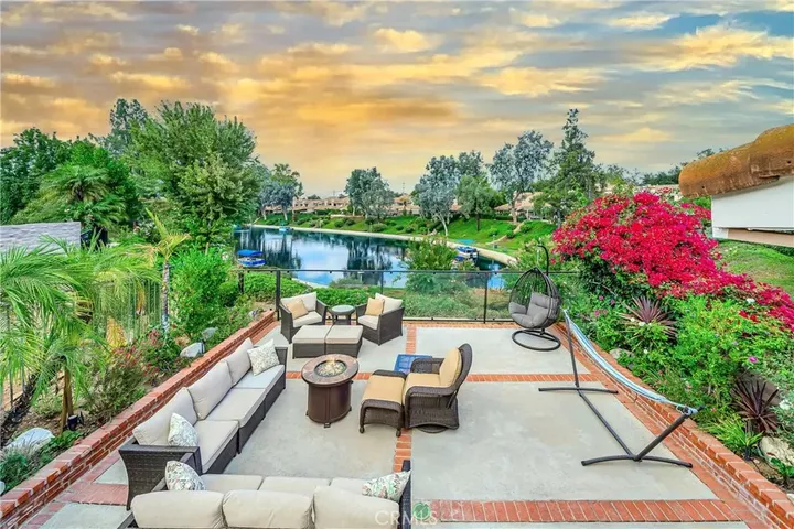 4420 Park Jazmin  Calabasas CA 91302 photo