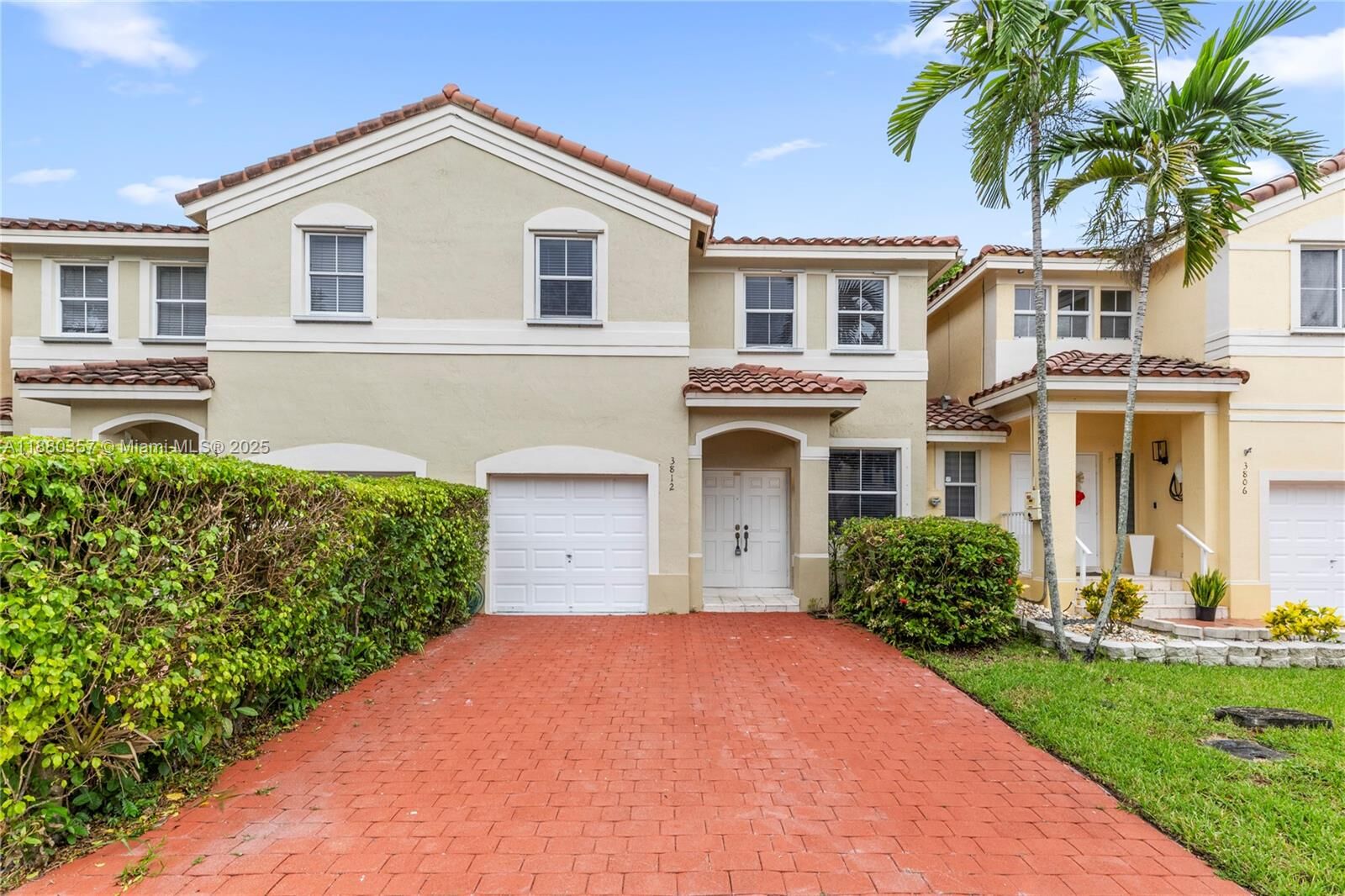 Property Photo:  3812 SW 171st Ter  FL 33027 