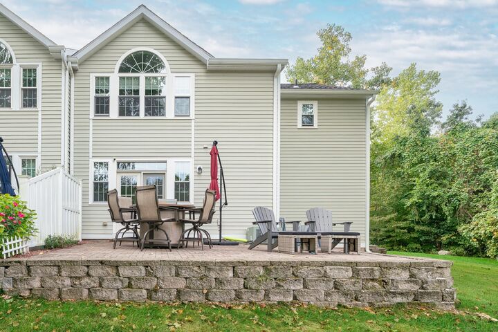 Property Photo:  14 Saint Andrews Circle 1  CT 06492 