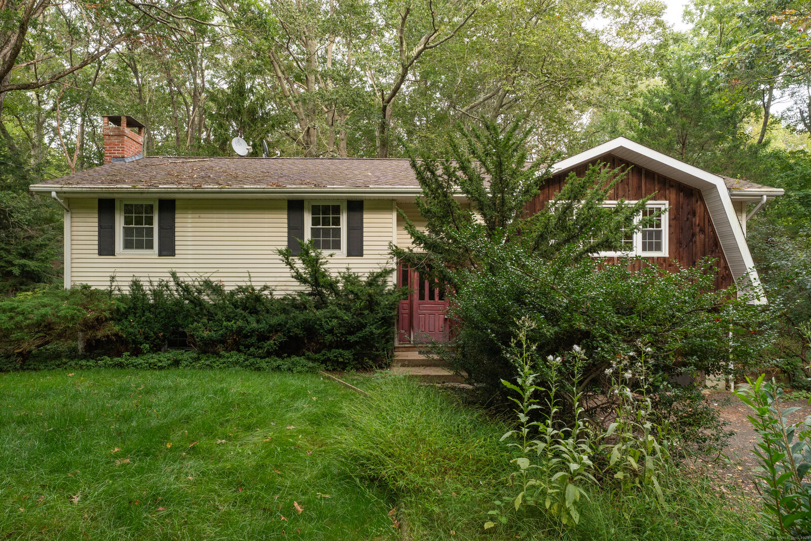 Property Photo:  507 Little Meadow Road  CT 06437 