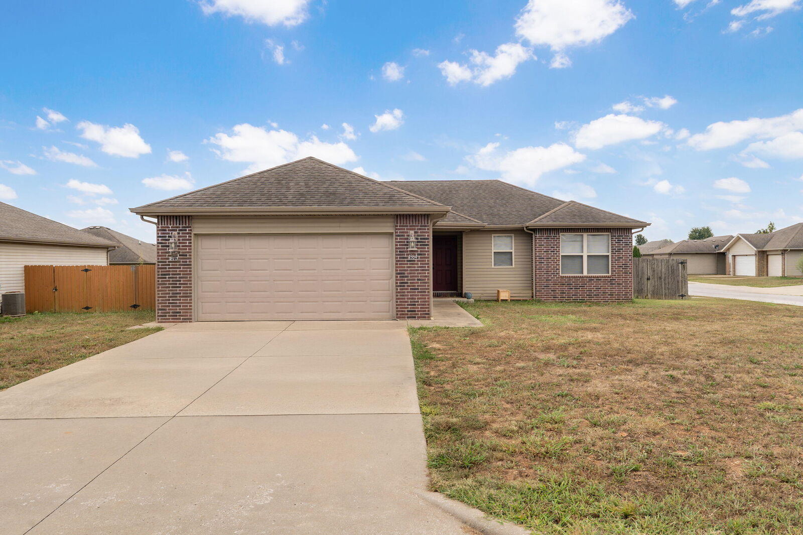 Property Photo: 4364 W Nicholas Street MO 65802