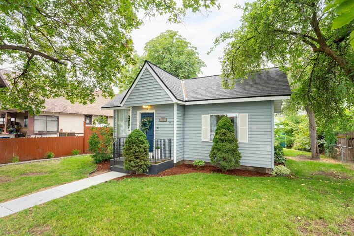Property Photo: 4517 N Madison St WA 99205