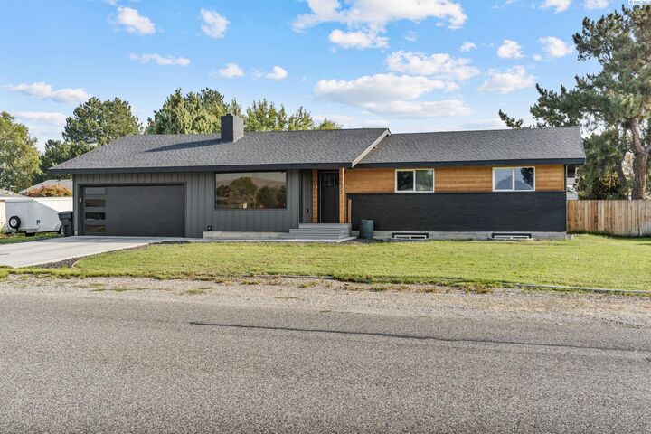 10013 W Argent  Pasco WA 99301 photo