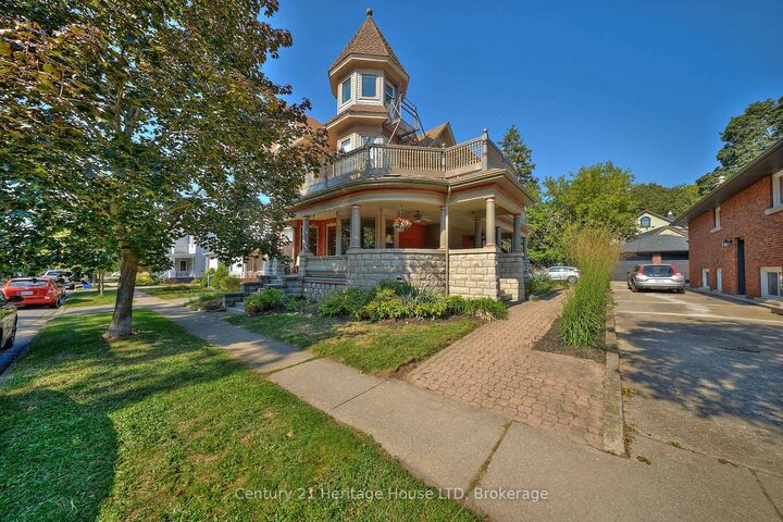 8 Montebello Place  St. Catharines ON L2R 6B6 photo