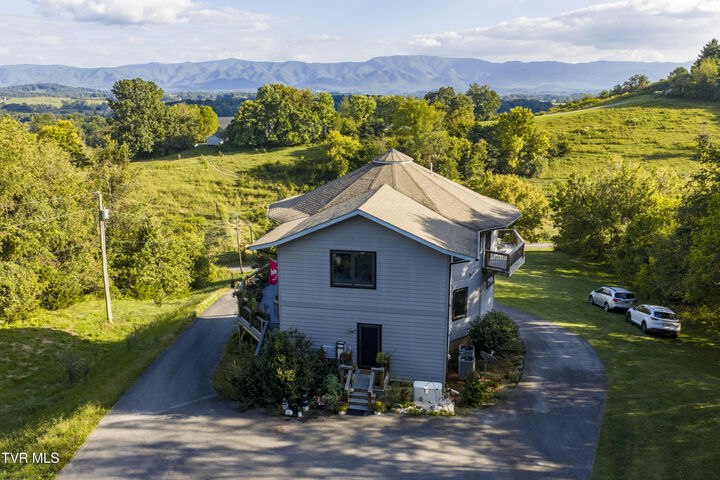 Property Photo: 673 Charles Johnson Road TN 37641