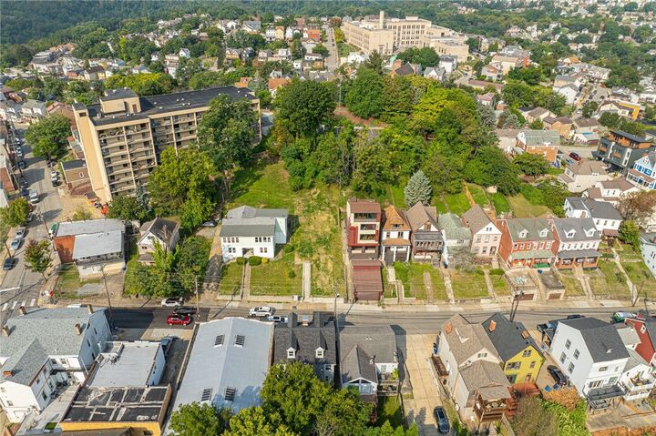 Property Photo:  98 Wyoming St  PA 15211 