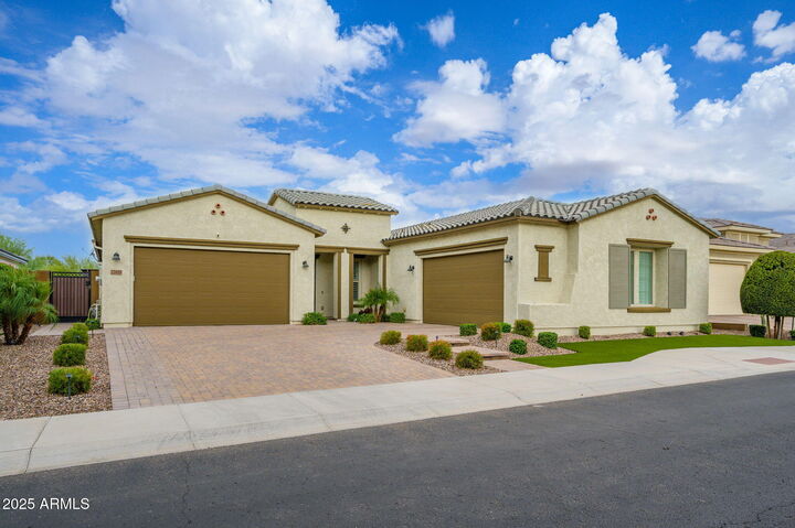 22618 N Cave Butte Street  Phoenix AZ 85050 photo