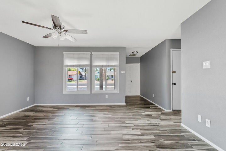 Property Photo:  803 E Carmen Street  AZ 85283 