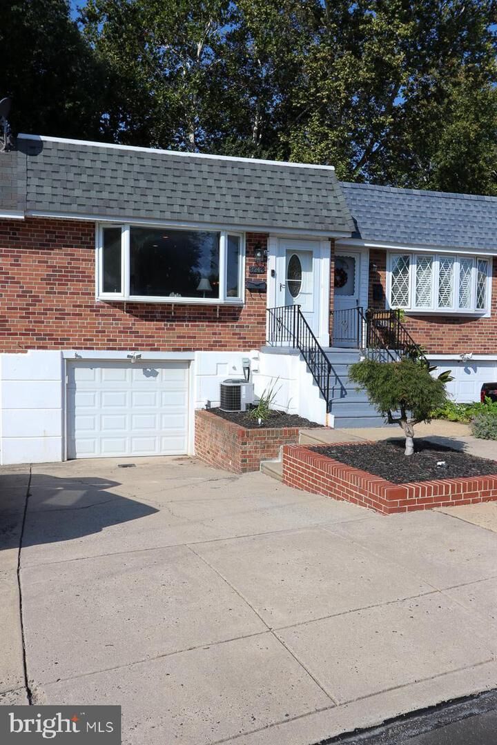 Property Photo: 3242 Rhett Road PA 19154