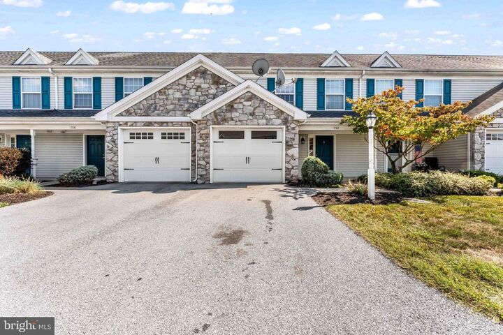 Property Photo:  738 Winding Lane  PA 17111 