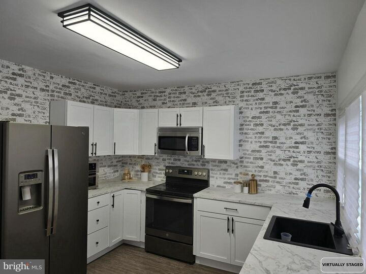 Property Photo:  4444 Fleming Street  PA 19128 