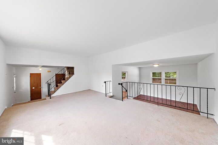 Property Photo:  52 Colleen Circle  NJ 08638 