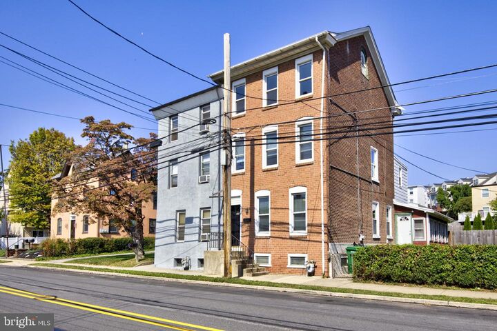 818 E Hector Street  Conshohocken PA 19428 photo