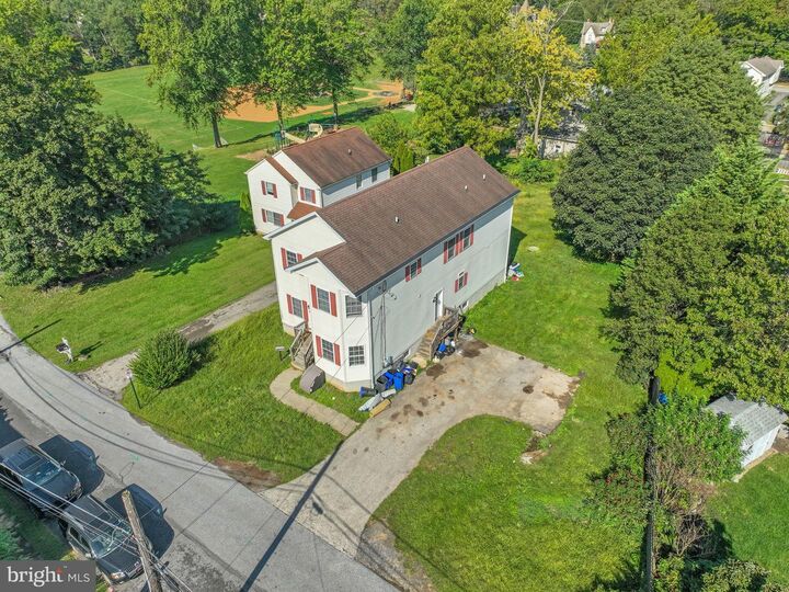 Property Photo:  412 Fairview Drive  PA 19087 