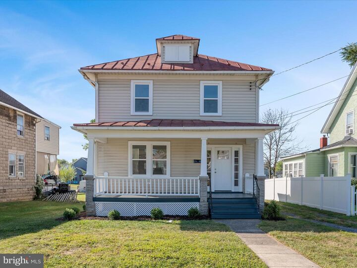Property Photo: 715 Berryville Avenue VA 22601
