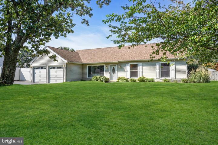 Property Photo: 912 New Jersey Avenue NJ 08753