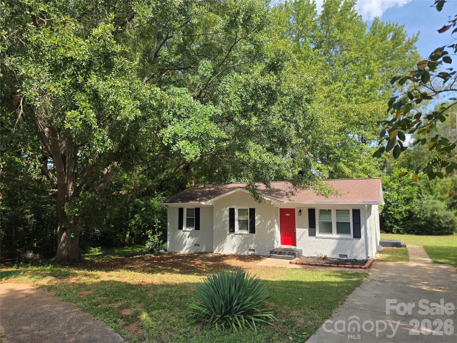 Property Photo:  310 Campbell Circle  NC 28086 