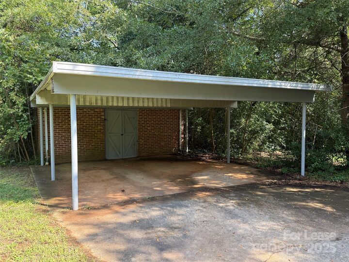 Property Photo: 505 Franklin Avenue NC 28150