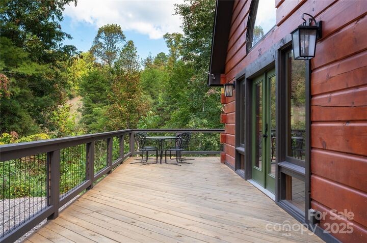 Property Photo:  33 Sun Dog Drive  NC 28787 