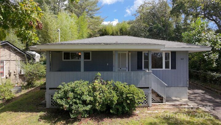Property Photo: 163 Barnard Avenue NC 28804