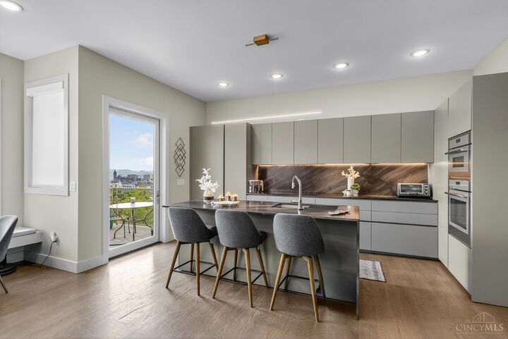 Property Photo:  436 Boal Street  OH 45202 