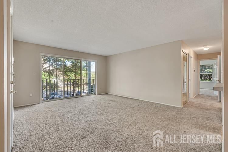 Property Photo:  282 Kempsey Drive 282  NJ 08902 