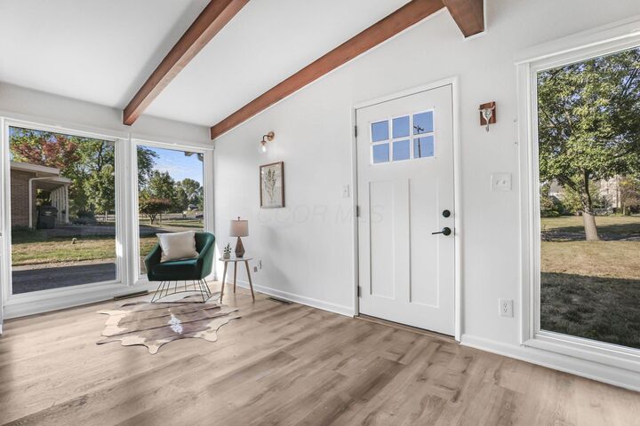 Property Photo: 3190 Kioka Avenue OH 43221