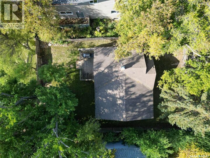 Property Photo:  707 5th Street E  SK S6V 0M5 