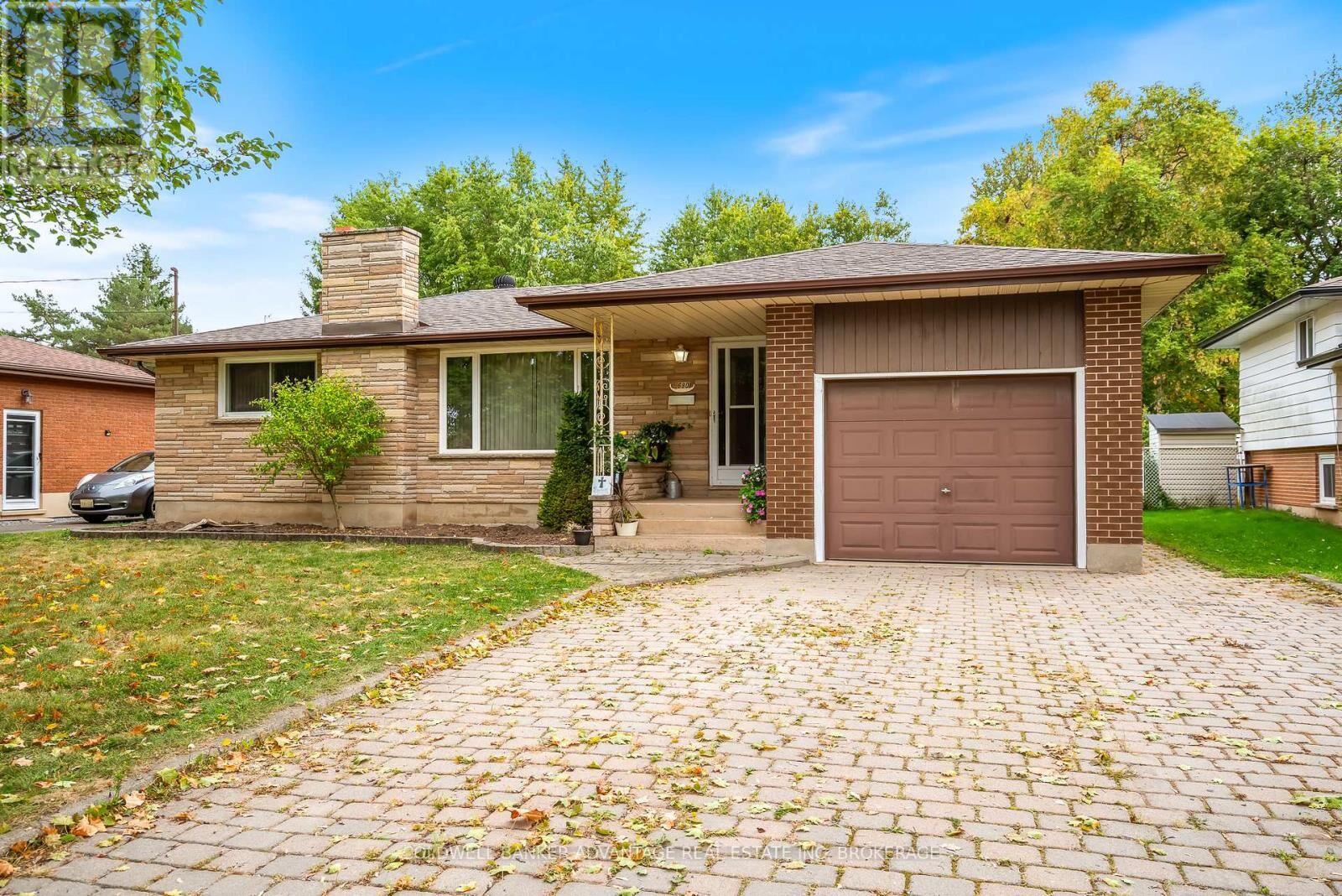 Photo de la propriété:  680 Clare Avenue  ON L3C 3C1 