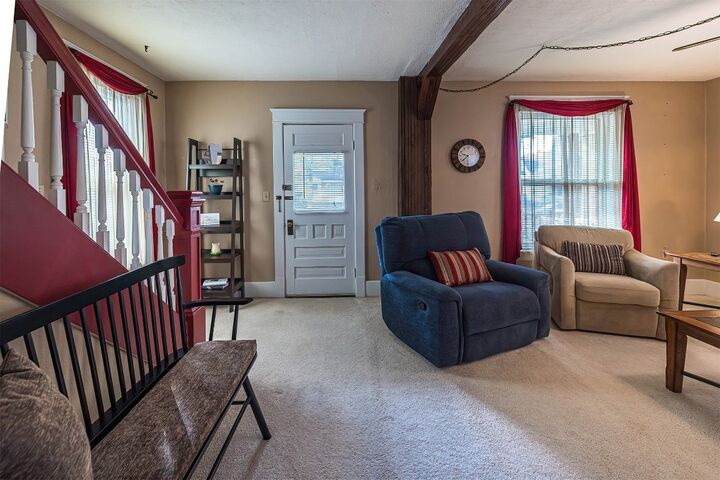 Property Photo: 724 E 31 Street PA 16504