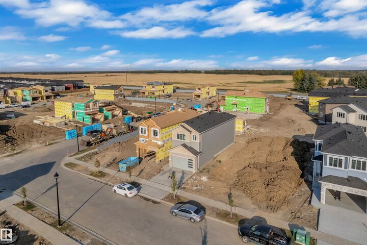 Property Photo:  4319 36 Street  AB T4X 3G8 