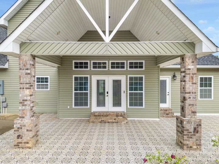 Property Photo: 54 Whispering Pines Drive GA 30752
