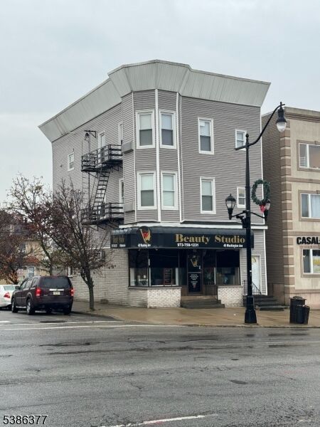 Property Photo:  40 Washington Ave 3B  NJ 07109 