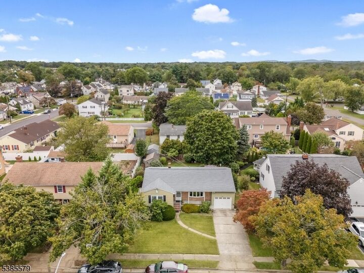 Property Photo:  315 Dailey Pl  NJ 08835 